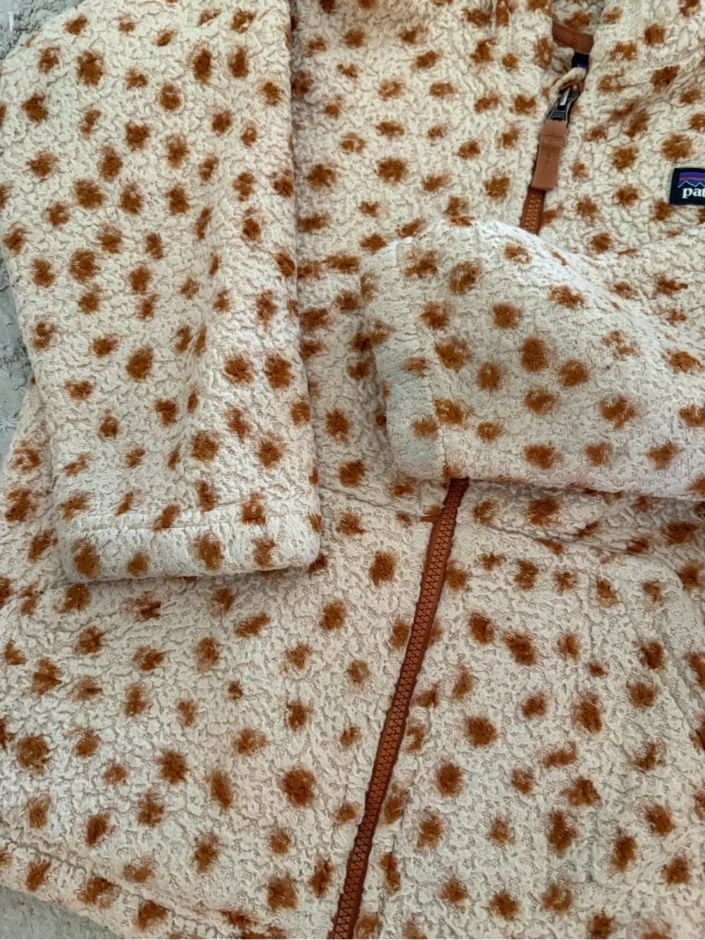 Bundle girls Patagonia jackets